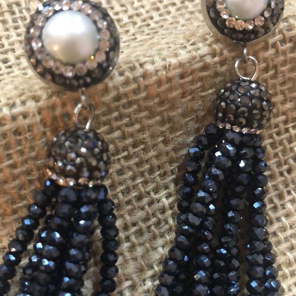 Freshwater pearl pave Tassel crystal earrings - Picture 3 of 5